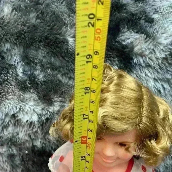 Vintage 1972  Shirley Temple doll - Picture 13 of 13